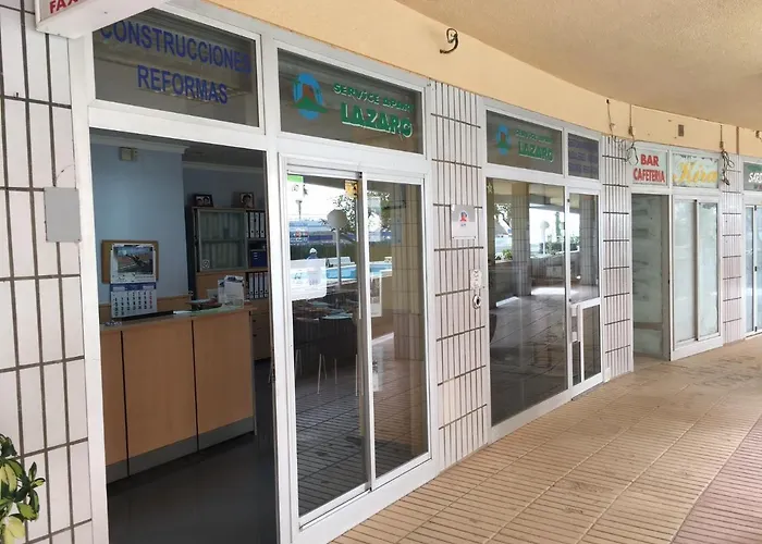 Service Lazaro- Aguamarina 13-b * Κάλπε