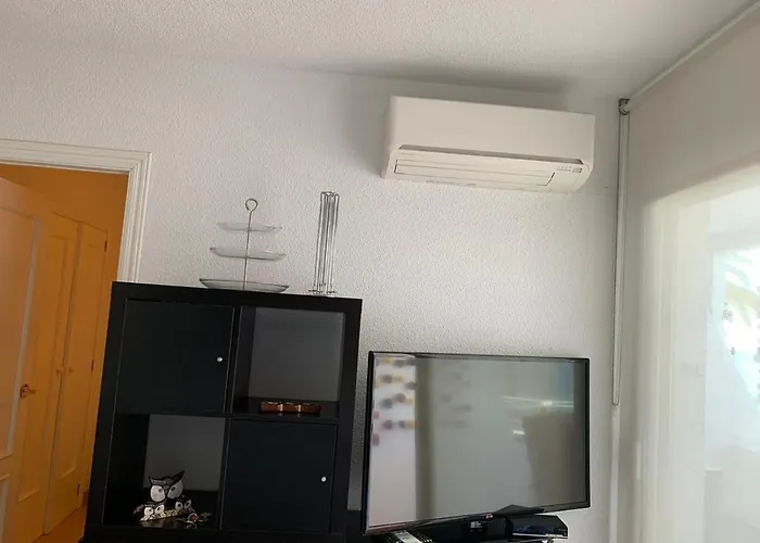 Διαμέρισμα Service Lazaro- Aguamarina 13-b *