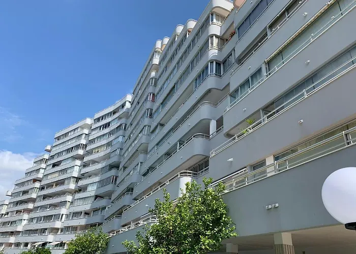 Service Lazaro- Aguamarina 13-b Appartement